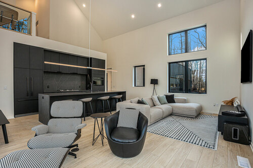 DeHaan Homes gallery image 2