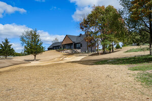 6825 Skyevale Ct NE photo