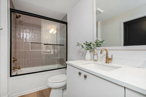 6825 Skyevale Ct NE photo