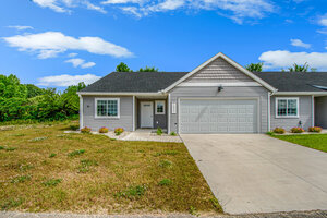 1075 Sunnyside Dr. photo