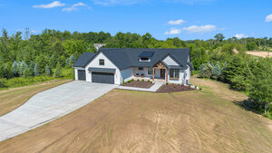 9038 88th Ave photo