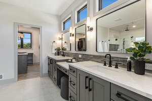 3324 Hideaway Dr. SE photo