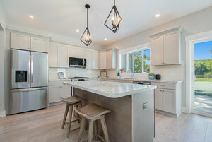 3081 Thorncrest Dr. SE photo