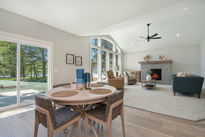 3081 Thorncrest Dr. SE photo