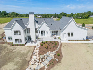 3660 Cherry Lane SE photo