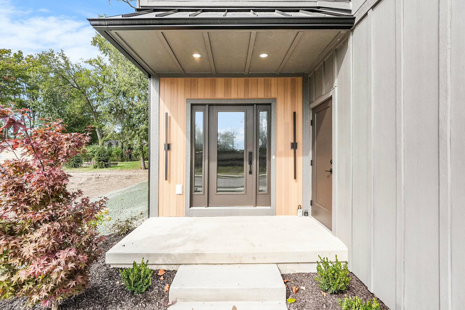 Valentino Designs photo