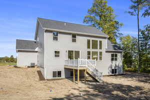 3228 Hideaway Dr SE photo