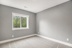 7389 Courtland photo