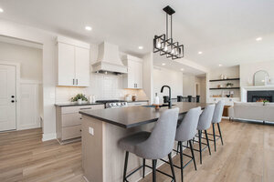 3450 Conrail Dr. photo