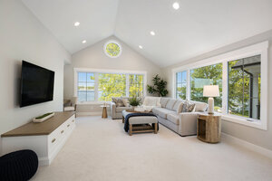 7117 Wildermere Dr NE photo