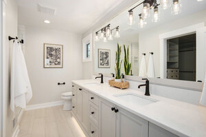 7117 Wildermere Dr NE photo