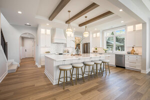 7117 Wildermere Dr NE photo