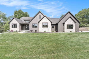 5351 Blakely Dr. NE photo