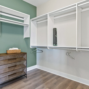 Photos for 3320  Majestic Way