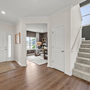 Photos for 301 Kendall St 