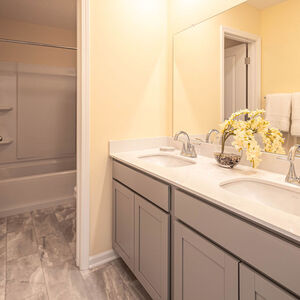 Photos for 5026 Farmhouse Rd 