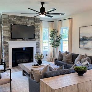 Photos for 9226 Crescent View Dr NW