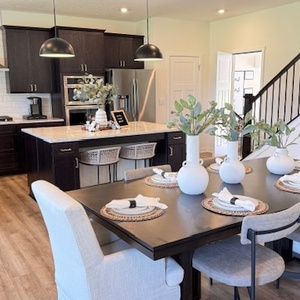 Photos for 9226 Crescent View Dr NW