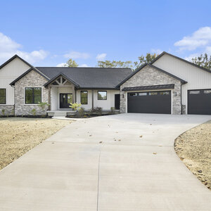 Photos for 4922 Curley Farms Dr SE 