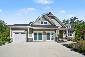3105 Hollace Drive