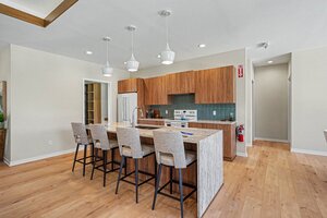208 E. 40th St.