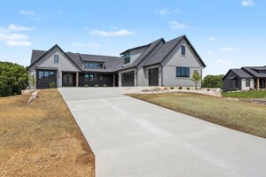5854 Analise Ln. 