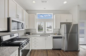 90 Burr Oak Dr. photo
