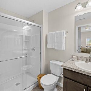 Photos for 1450 North Hague Avenue