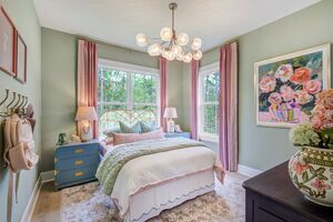 8904 Nicewonder Way