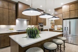 8904 Nicewonder Way