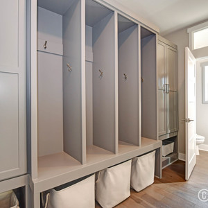 Photos for 1313 Sand Springs