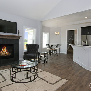 Photos for 664 Norway Lane