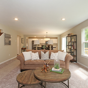 Photos for 475 Highlander Dr. NE