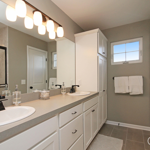 Photos for 475 Highlander Dr. NE