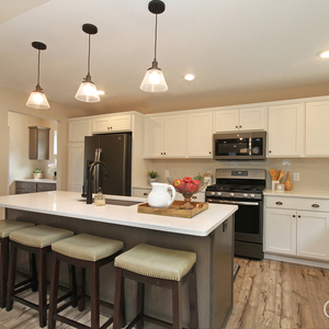 Photos for 475 Highlander Dr. NE