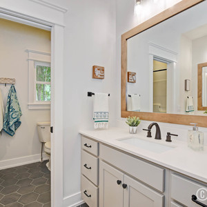 Photos for 3962 Canyon Creek Dr. SW