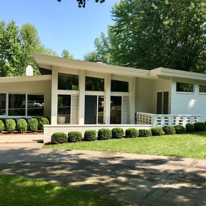 Photos for 3103 Manhattan Lane