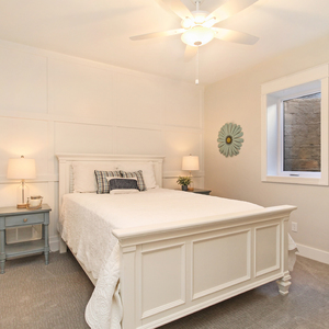 Photos for 4595 Causeway Dr. NE