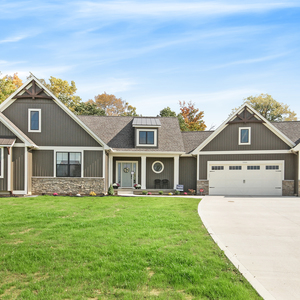 Photos for 3360 Winding Stream