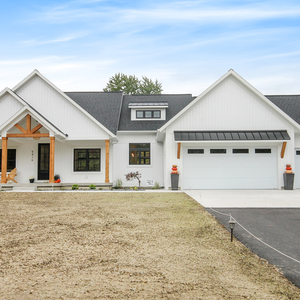 Photos for 5416 Baldwin St.