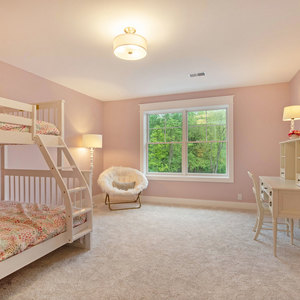 Photos for 844 Skyevale Dr NE