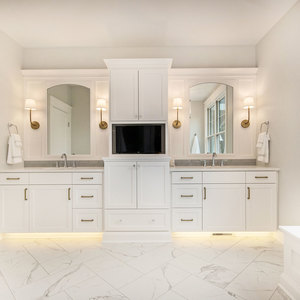 Photos for 844 Skyevale Dr NE