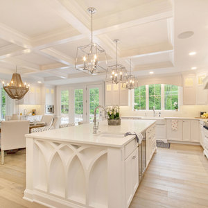 Photos for 844 Skyevale Dr NE