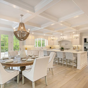 Photos for 844 Skyevale Dr NE