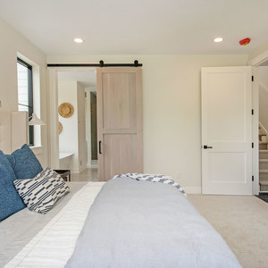 Photos for 2705 Meadow Crossing