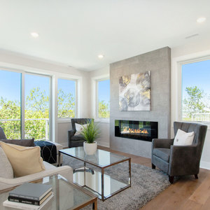 Photos for 631 Fairview Ave NE #3 