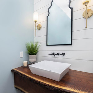 Photos for 1029 Pinecrest Ave SE