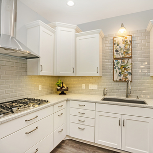 Photos for 4968 Russell St.