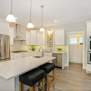 Photos for 4968 Russell St.