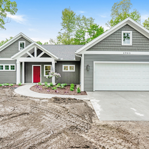 Photos for 4968 Russell St.